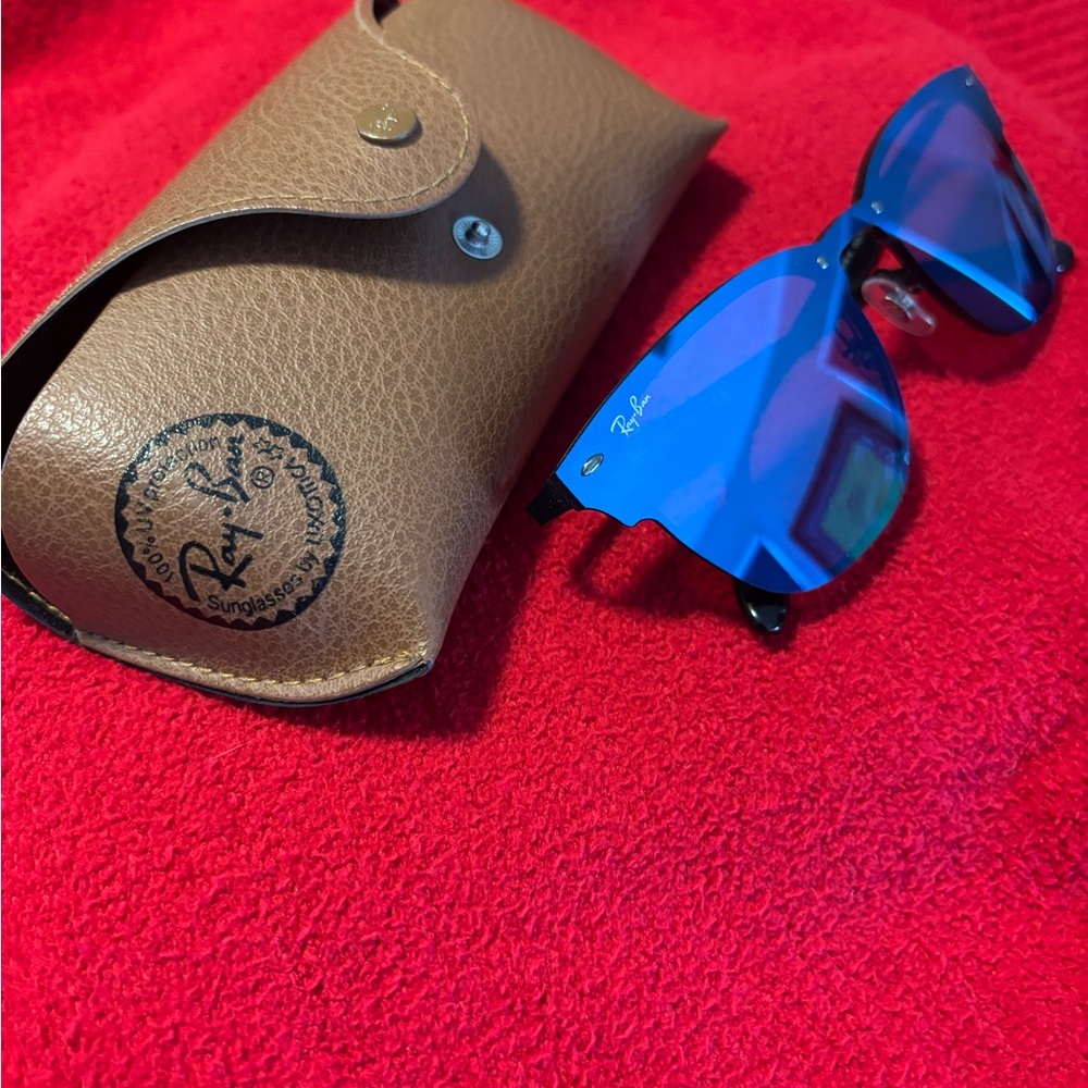 Ray-Ban Reflective Blue Sunglasses with Tan Case